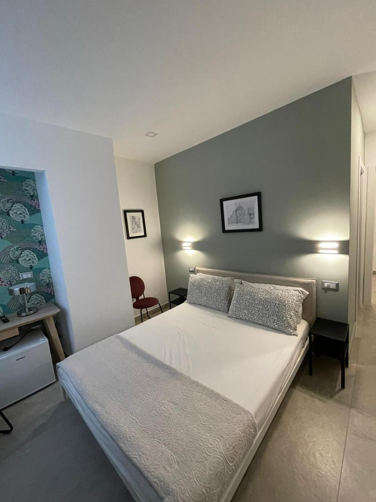 Domus Cervantes Apartment نابولي المظهر الخارجي الصورة