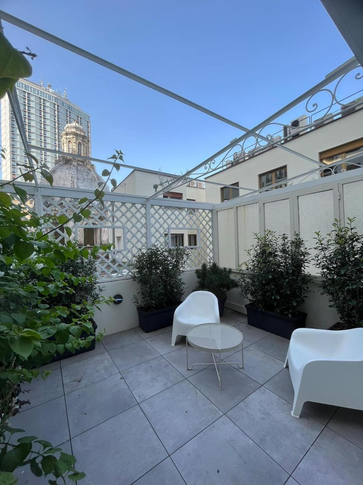 Domus Cervantes Apartment نابولي المظهر الخارجي الصورة